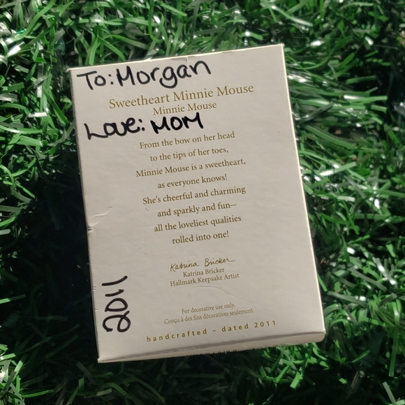 Hallmark Disney Minnie ornament - Picture 4 of 4